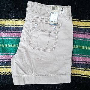 Levi's Mid-Ride Khaki Shorts